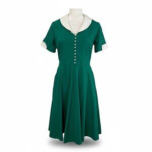 Gown Town Women’s Green Vintage Fit & Flare Dress Size L Pearl Button Stretch